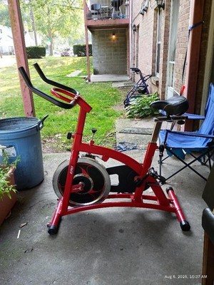 ERG Indoor Cycling Exercise Bike No missing Parts Hardy Every Used 