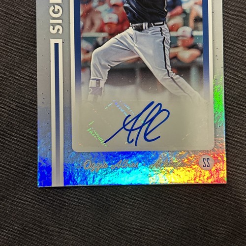 2017 Donruss Signature Series Ozzie Albies Rookie RC Auto - Foto 2 di 5
