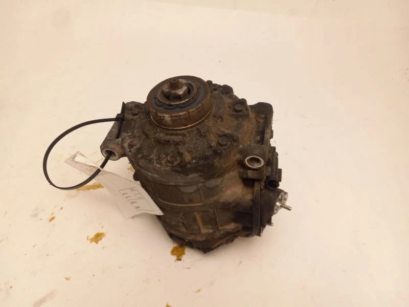 COMPRESOR DE AIRE ACONDICIONADO MERCEDES-BENZ E320 2003 - 2006 Foto 2 de 4