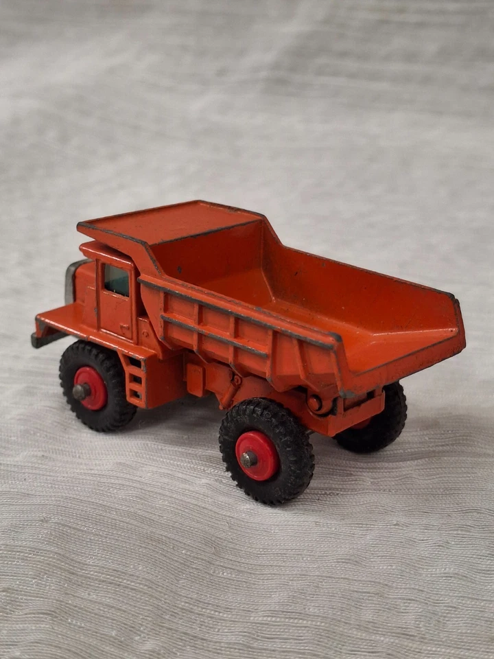 Vintage Matchbox Series No.48 Red Dumper Truck Made In England By Lesney - Image 3 of 4