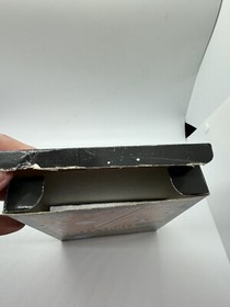 Volleyball Nintendo NES Complete Black Box CIB Rare 3 Screw Non-hangtab Box Nice