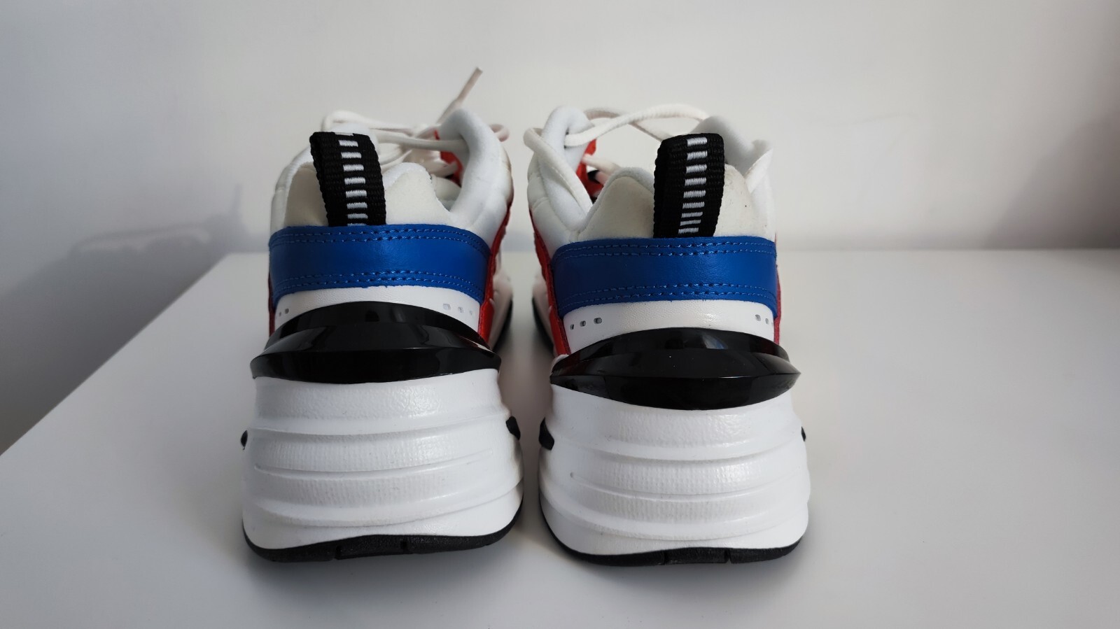 nike m2k tekno taille grand ou petit