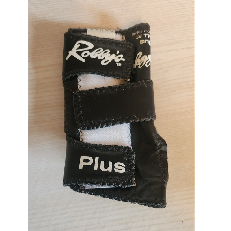 Robby's Plus Bowling Glove Leather Open Tip Adj Wrist Strap Small Black/White