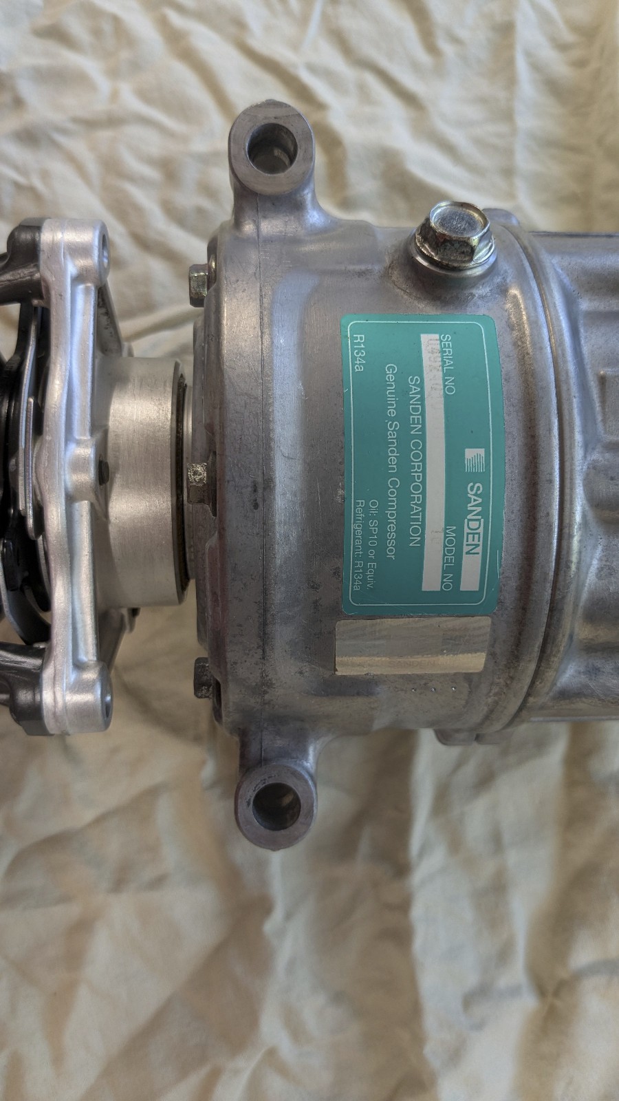 McLaren MP4-12C 2011-2017 Ac compressor P/N 11F1390CP