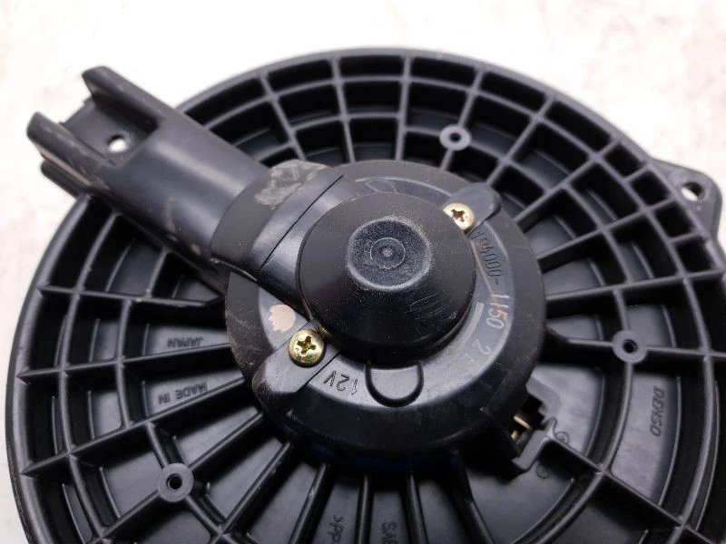 01-05 MOTOR SOPLADOR LEXUS IS300 AC  Foto 4 de 4