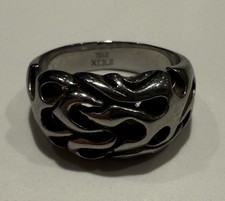 Anillo de onda de llama tribal de acero inoxidable pulido para hombre - talla 12