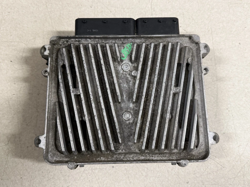 2006-2008 Mercedes-Benz E350 C350 SLK350 Engine Control Module ECM 2721533779 - Image 3 of 3