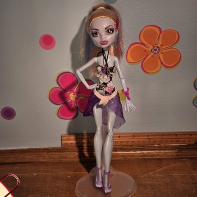 Monster High Doll Abbey Skull Shores