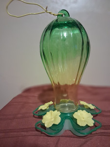 Royal Wing Green Yellow Glass Hummingbird Feeder, Hanging, 5 Stations