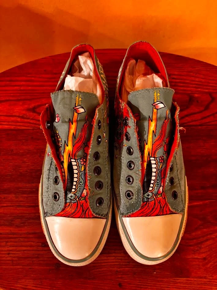 Tênis gráfico Don Ed Hardy Shoes vintage parte superior baixa sem lacre 10 - Imagem 2 de 4