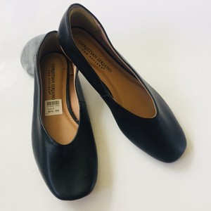 payless black flats