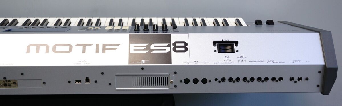 Yamaha Motif ES 8 88 Music Production Synthesiser Yamaha Motif ES 8 88 Music Production Synthesiser