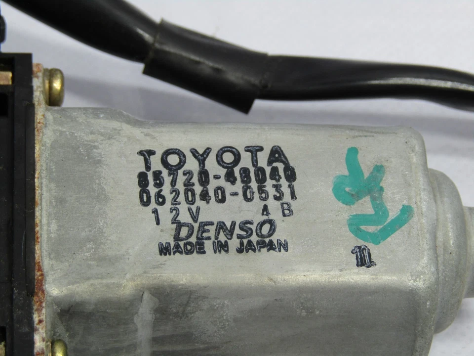 Motor ventana trasera derecha Lexus RX300 1999-2003 85720-48040 OEM Foto 2 de 4