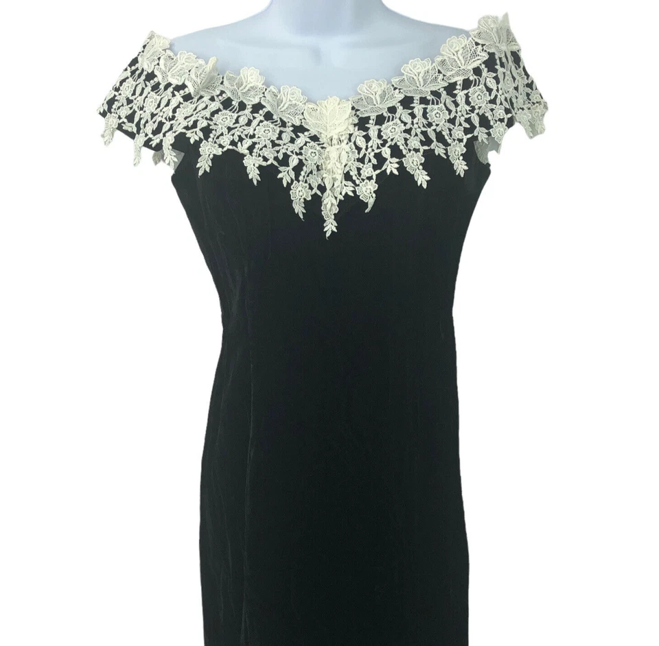 Vintage 80s Dress Black Velvet Womens Size XSP Floral Lace Off the Shoulder - Image 3 of 4