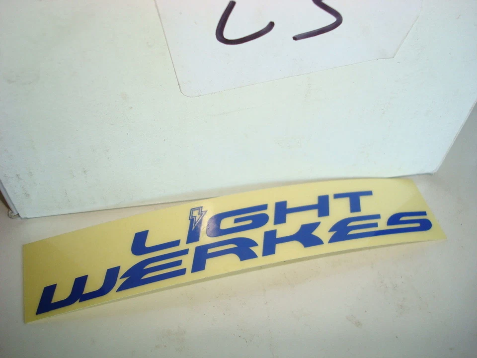 Nova lanterna traseira 2008-210 Kawasaki ZX10R Competition Werkes SMoke TL-K1001-S - Imagem 4 de 4