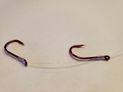 10 Wurmgeschirre mit Doppel #1 Oktopus rot Haken. Je 99 Cent. WHO1-10