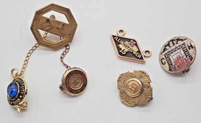 1858 University  Iowa State Science Illinois Power Gem pin Lot 10 KT Gold
