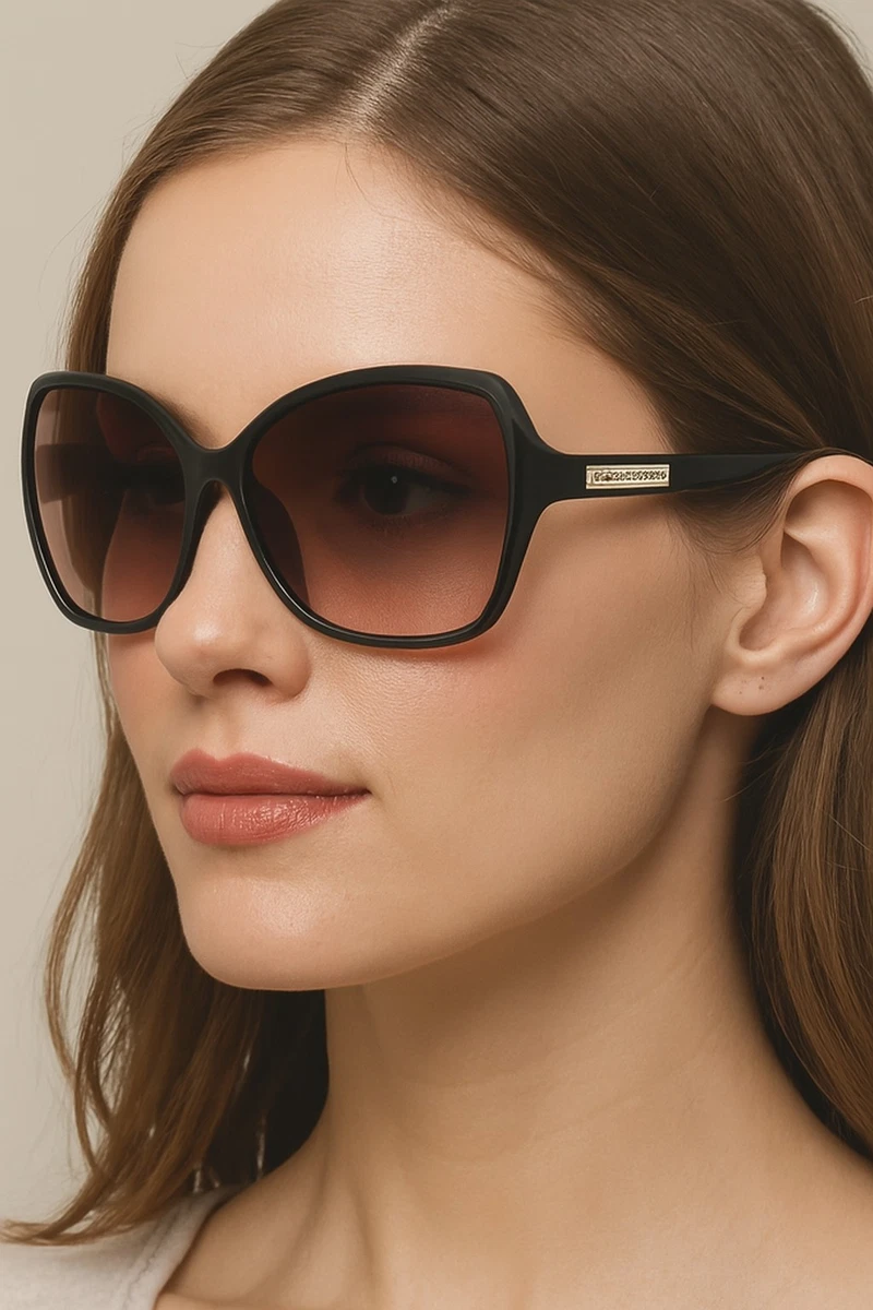 Juicy Couture Oversized Black Sunglasses for Women for sale  display picture 3