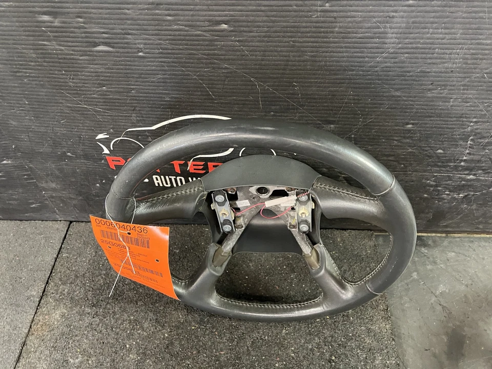 98-99 GMC SUBURBAN K2500 黑色皮革包装钢圈 — 第 2/4 张图片