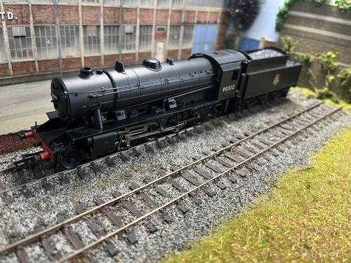 Bachmann 32-253 WD Austerity 90413 BR frühes Emblem  | Zustand: Used