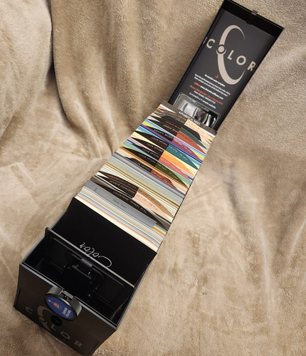 Sherwin Williams Portable Paint Color Concepts Sample Kit Swatch Box - Qwik Ship