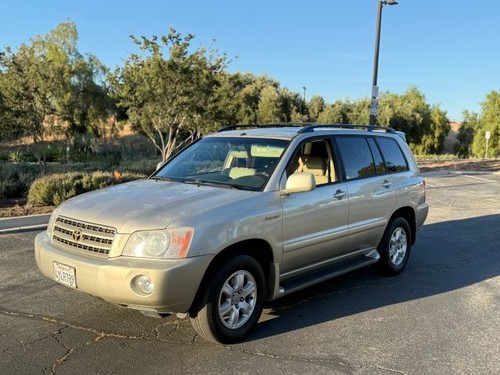 2002 Toyota Highlander Limited Sport Utility 4D