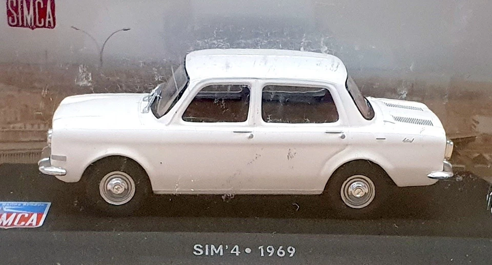 Altaya 1/43 Scale Diecast 71025H - 1969 Simca Sim' 4 - White - Image 3 of 4