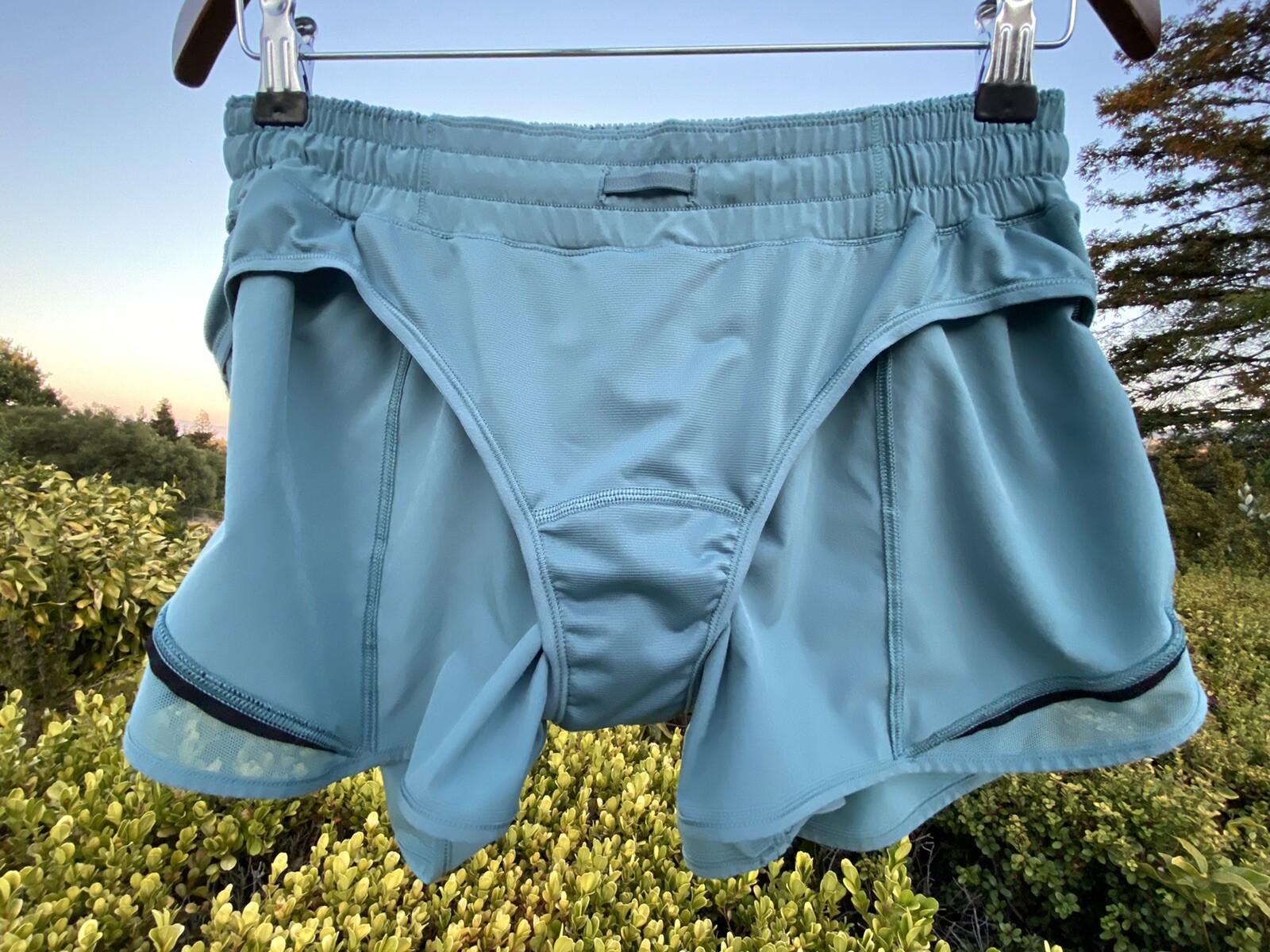 VERY RARE "Aquatic Green” Hotty Hot Shorts-Worn Once! Sz 8 Lululemon 4” Women image 8