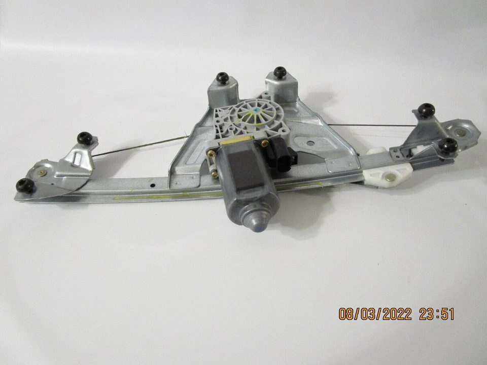 Genuine GM OEM 22682244 Rear Side Door Window Regulator Assembly - Изображение 4 из 4