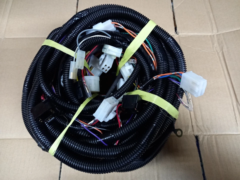 TOYOTA LAND CRUISER FJ40 79-84 TABLERO COMPLETO TABLERO ARNÉS DE CABLES Juego Foto 2 de 4