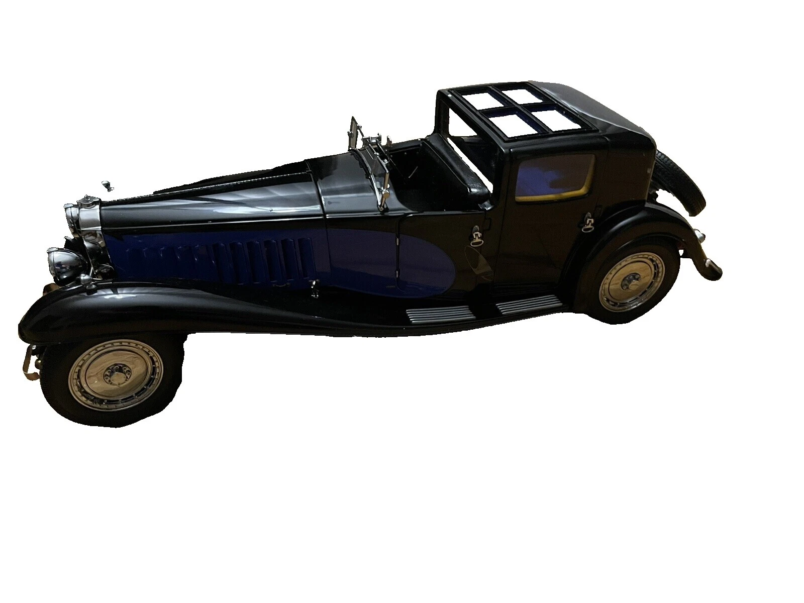 Bauer 1:18 Scale Diecast Cars, Trucks & Vans