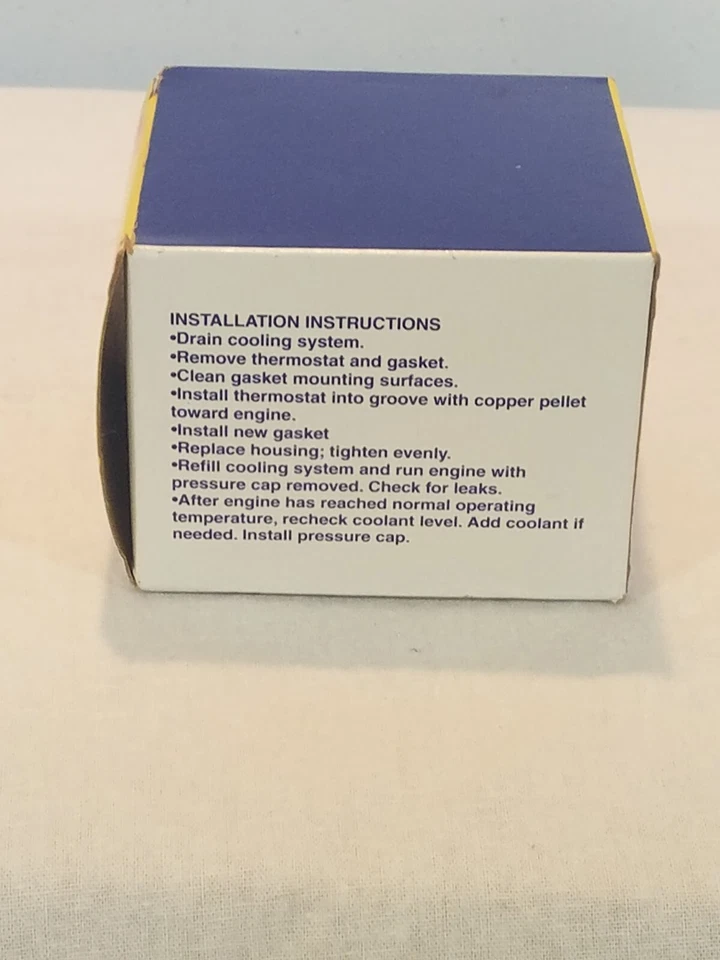 Termostato Stant 14048 con montaje de acero inoxidable - 180 grados Fahrenheit Foto 3 de 3