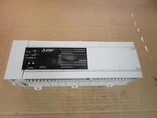 MITSUBISHI PROGRAMMABLE CONTROLLER FX5U-80MT/ES 100-240Vac 45W