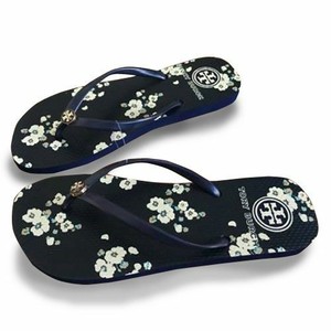 tory burch black rubber flip flops