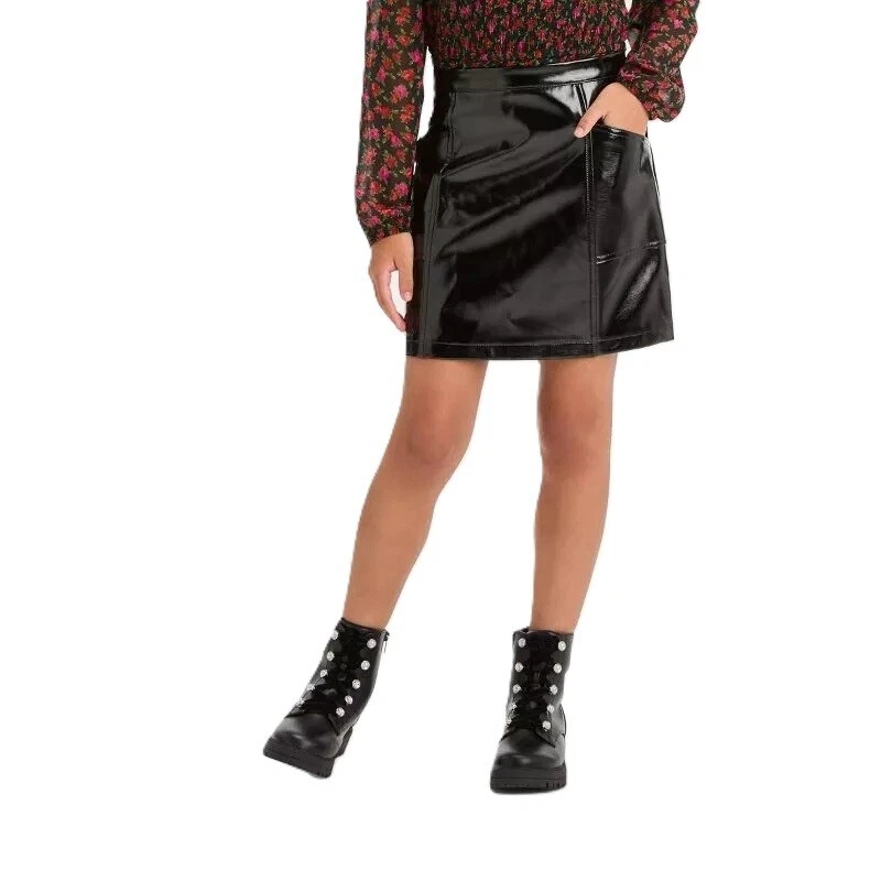 Falda Art Class Negra Metálica Imitación Cuero Línea A con Bolsillos - Talla Grande 10/12 Foto 2 de 4