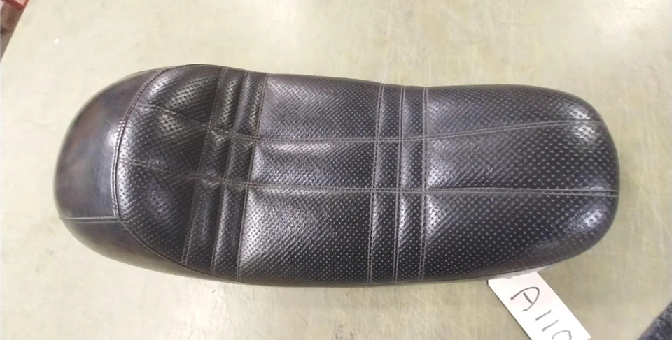 Seat Café Racer Mad Max De Colección Acanalado Kawasaki KZ900 KZ 1000 LTD Bisagras Foto 2 de 4