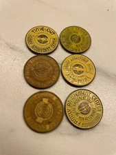 6 vintage Showbiz Pizza Place brass Play Game Tokens Come for the pizza stay for