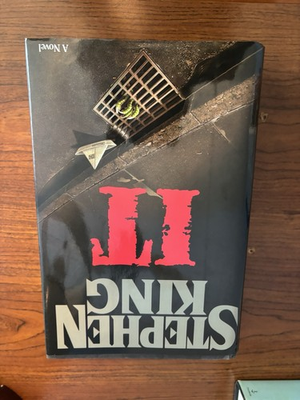 #ad Stephen King IT Hardcover 1st Edition 1st Printing 1986 Viking Press $120.00