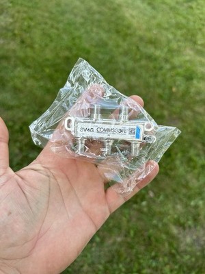 Commscope SV-4G HomeConnect 4-Way Cable Splitter 5-1002 MHz CATV 120 dB 76 piece