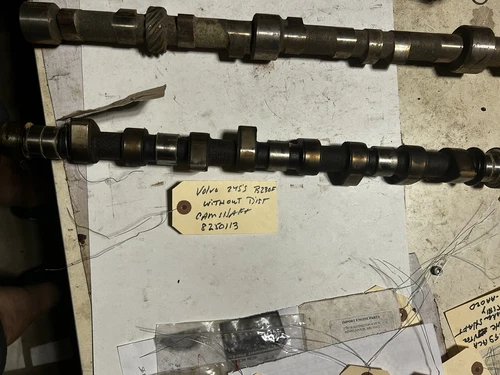 CAMSHAFT *USED*  FIT VOLVO 2316cc B230F SOHC 1992-1994 8250113 *USED* W/O  DIST.