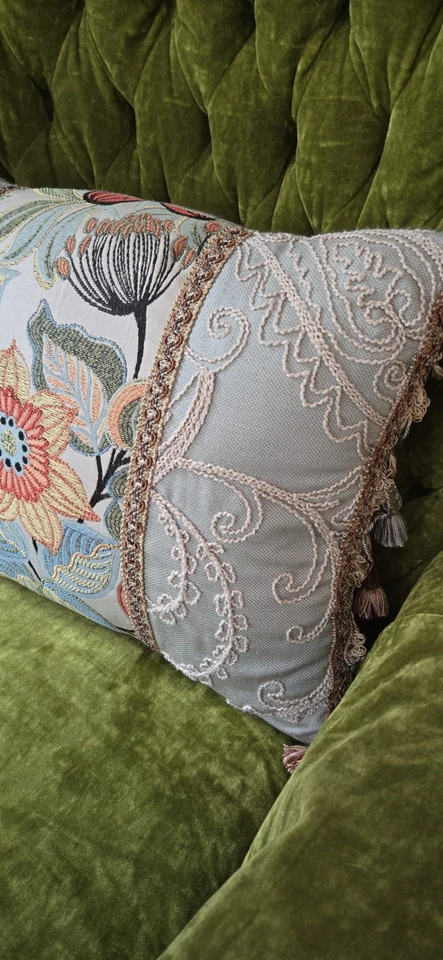 Croscill Home Mardi Gras Boudoir   Country Cottage Pillow 20 X 15 - Image 3 of 4