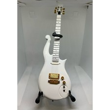 NIB PRINCE White Mini 10  Cloud Guitar with stand NEW Axe Heaven Replica