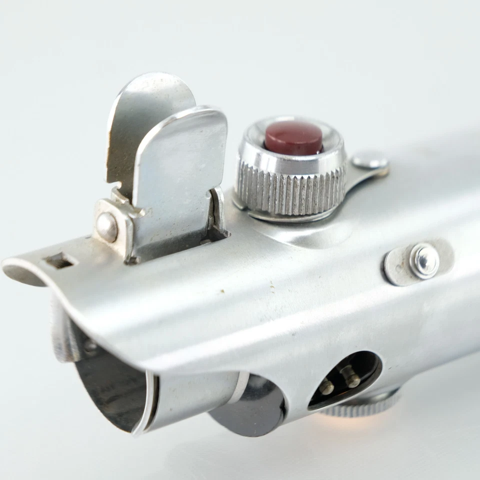 Original Graflex 3-Cell Flash Vintage w/ Reflector - Luke Skywalker Lightsaber - Image 4 of 4