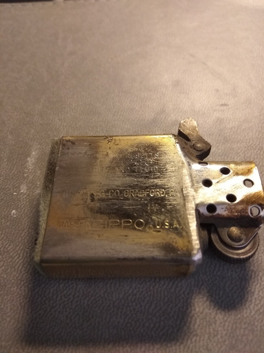 ZIPPO 2000年 1937 Replica Brass Case #240 未使用1937 ZIPPO 2000年 1937 Replica Brass Case #240 未使用1937
