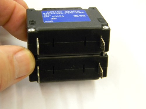 ETA Circuit Breaker 12A 240vac 8340-F420-P1M2-A3H0 A3 - Picture 3 of 3