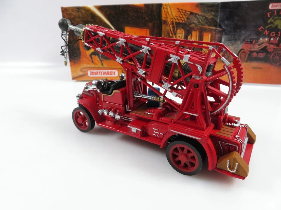 8952 YYM37633 Matchbox 1920 Mack AC Tower Water Truck Models of Yesteryear - Bild 4 von 4