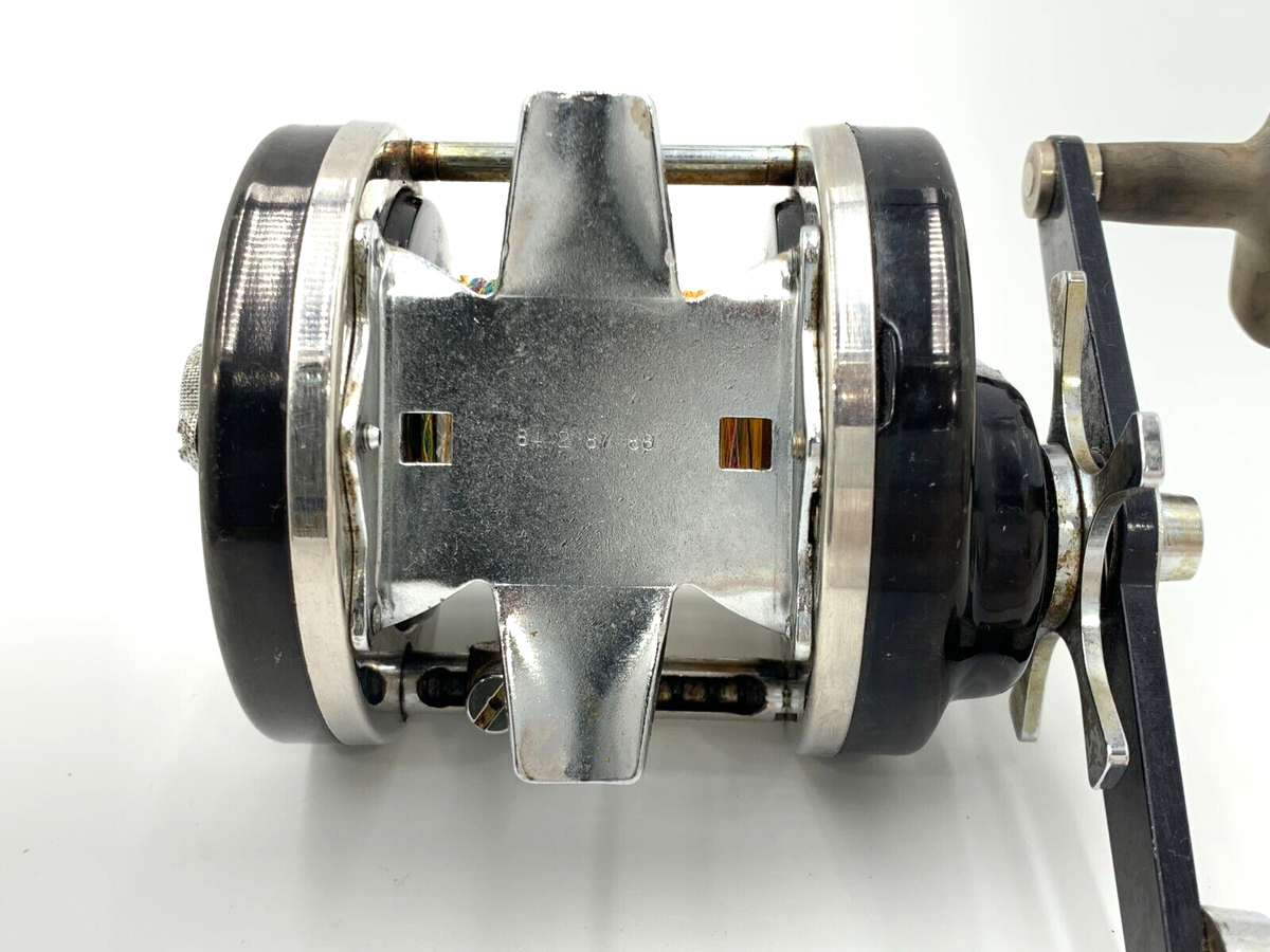 Abu Garcia Ambassadeur 9000 CL Baitcasting Fishing Reel Abu Garcia Ambassadeur 9000 CL Baitcasting Fishing Reel