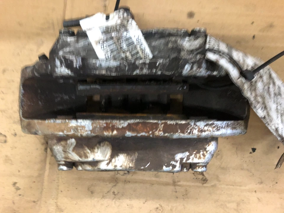 2005-12 Maserati Quattroporte GranTurismo Front 4-Piston Brembo Calipers SETs - Image 2 of 4