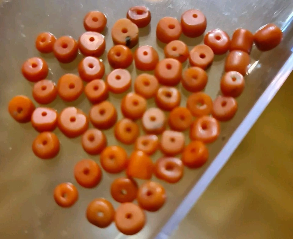 Vintage Antique Natural Coral Beads Salmon 5.6 grams 🇮🇹  - Image 4 of 4