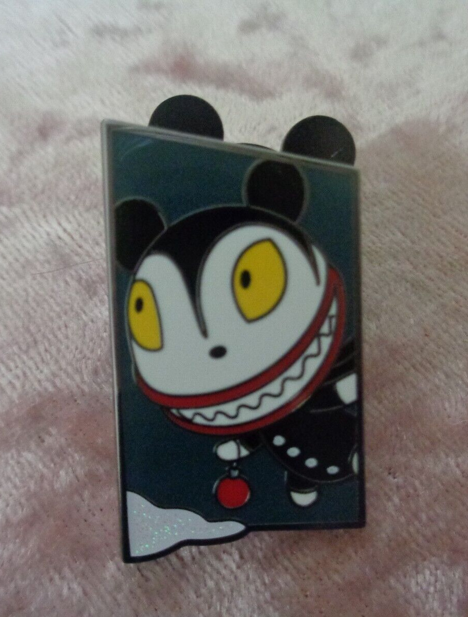 Disney  Nightmare Christmas - Haunted Mansion - Vampire Teddy - Mystery Box Pin